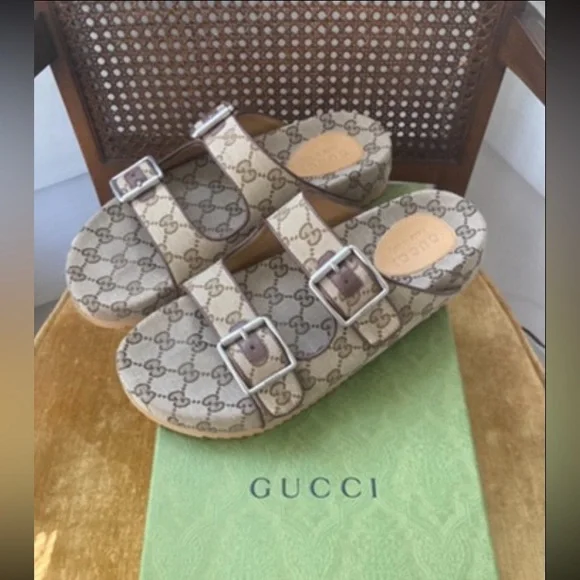 Gucci | Shoes | Mens Gg Canvas Slide Gucci Sandals Never  display picture 1